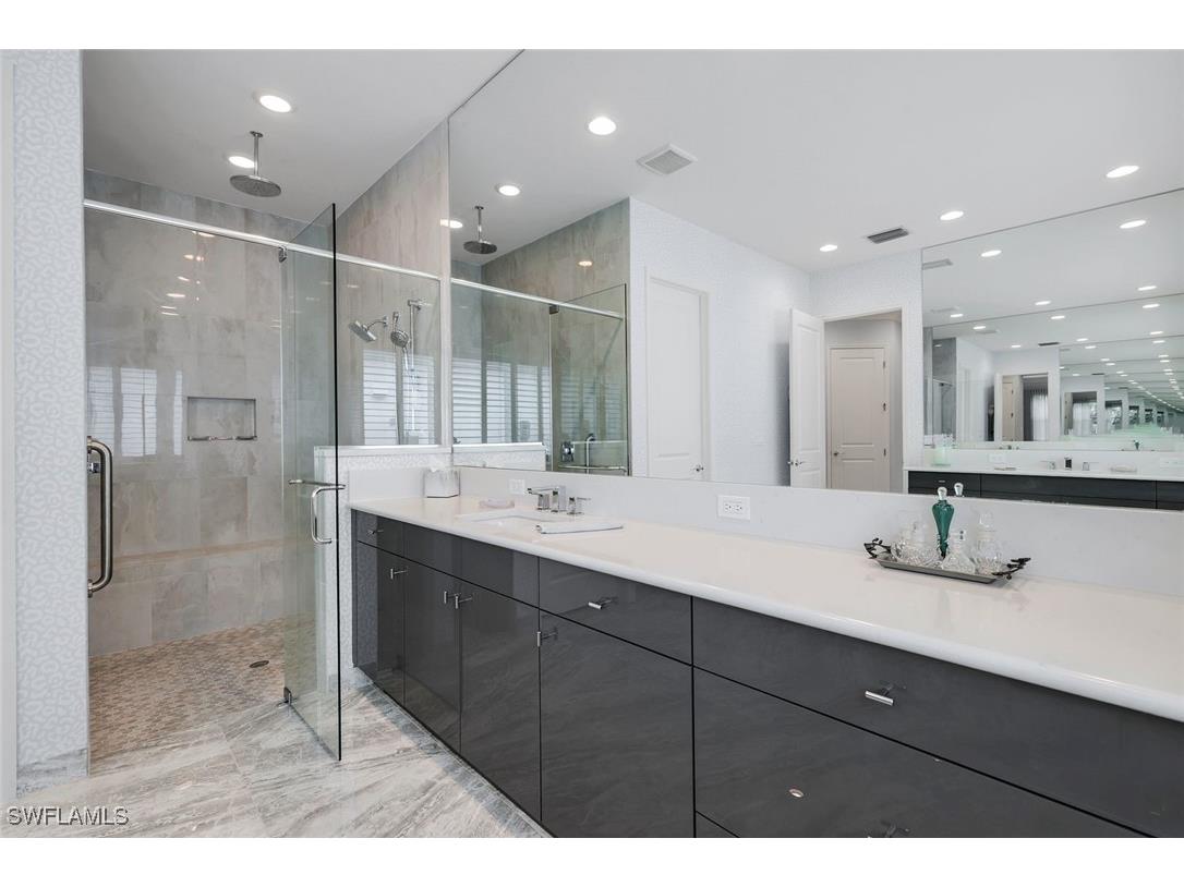 12033 Azalea Way Naples FL 34120 225077884 image15