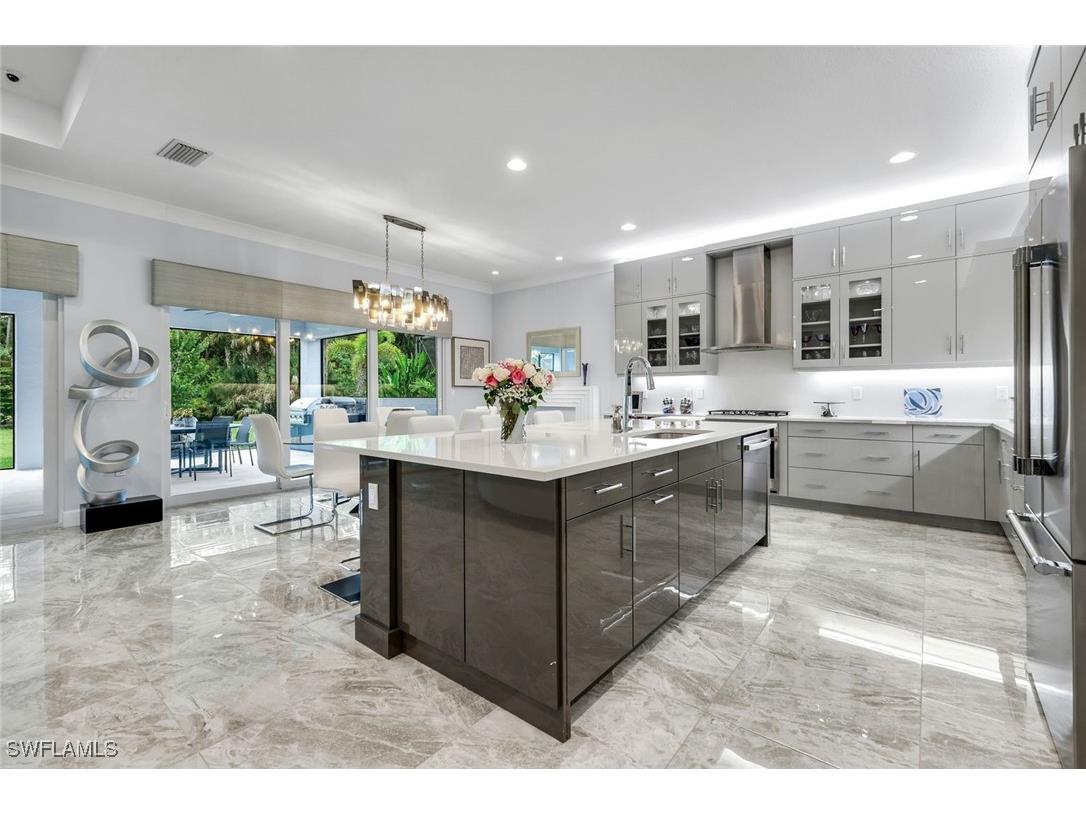 12033 Azalea Way Naples FL 34120 225077884 image2