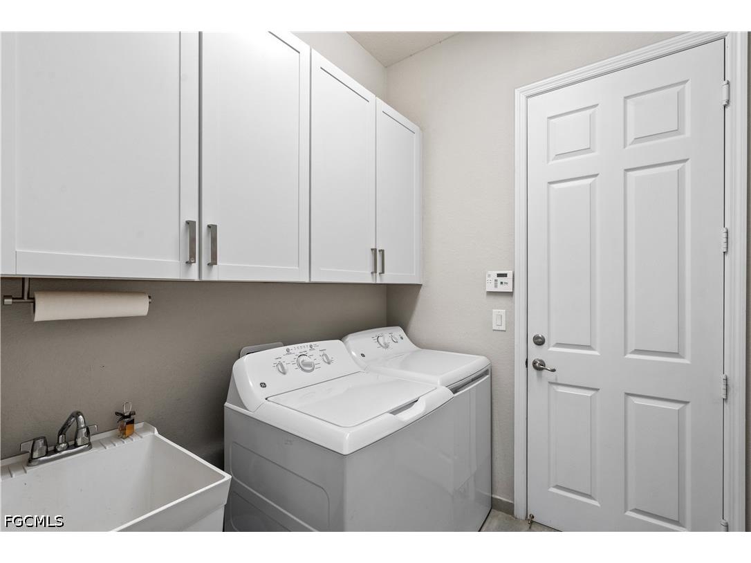 12034 Lakewood Preserve Place Fort Myers FL 33913 2026023979 image41