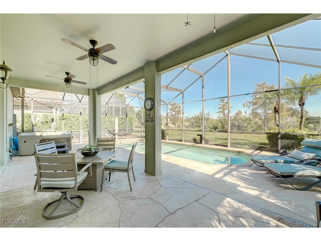 12036 Country Day Circle Fort Myers FL 33913 2025015890 image3