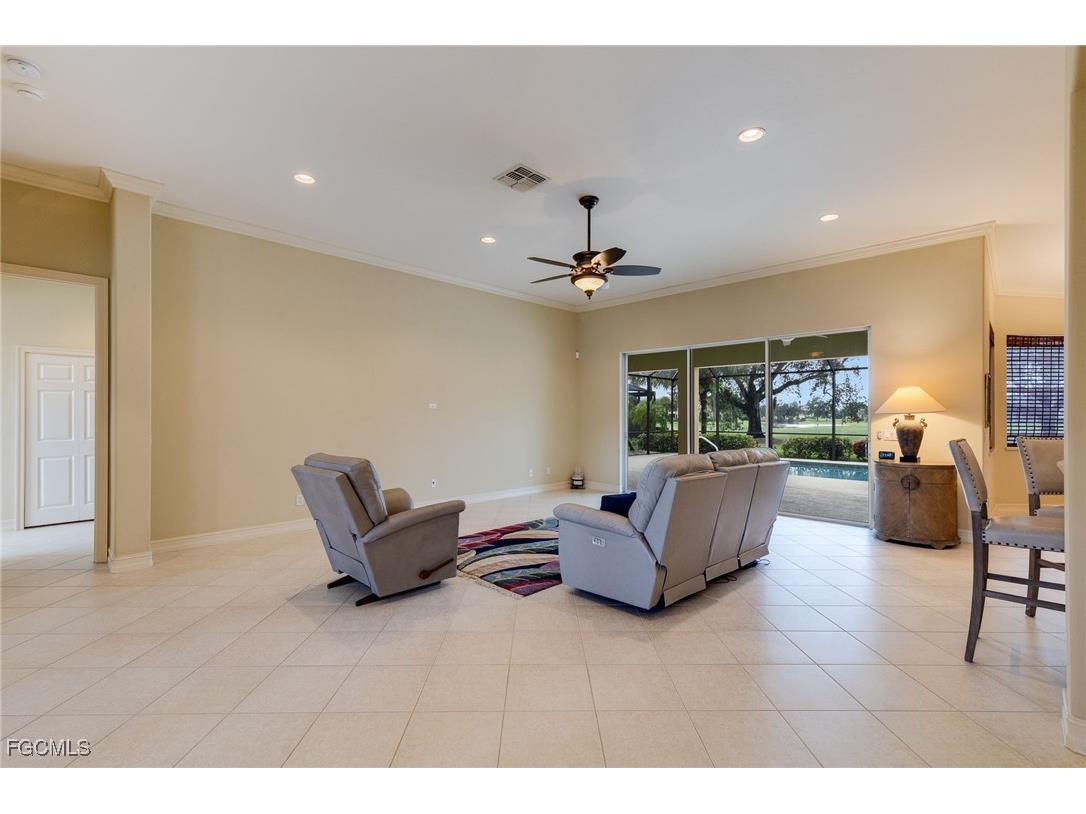 12036 Hidden Links Drive Fort Myers FL 33913 2025009455 image10