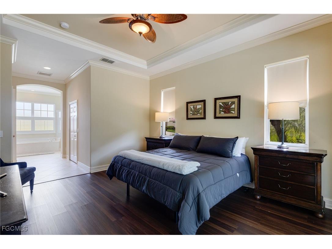 12036 Hidden Links Drive Fort Myers FL 33913 2025009455 image18