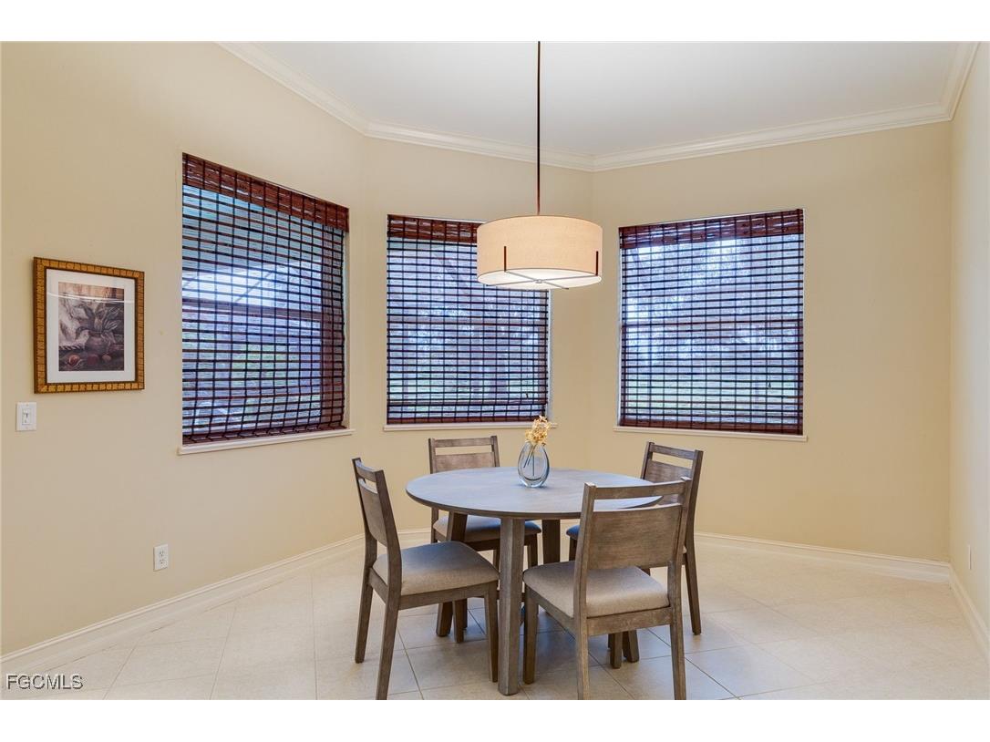 12036 Hidden Links Drive Fort Myers FL 33913 2025009455 image5