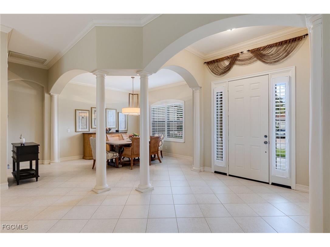 12036 Hidden Links Drive Fort Myers FL 33913 2025009455 image7