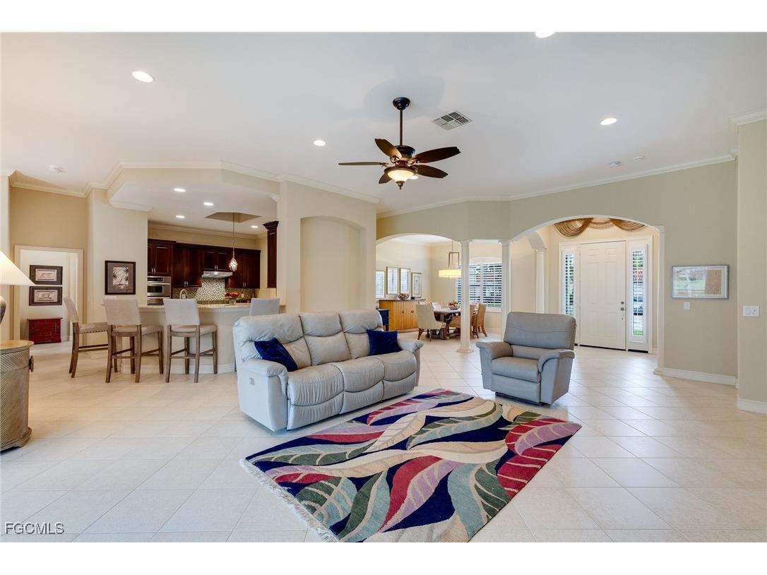 12036 Hidden Links Drive Fort Myers FL 33913 2025009455 image8