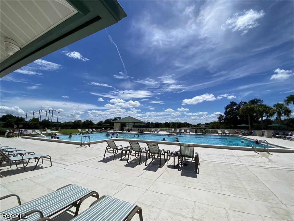 12037 Brassie Circle #D202 Fort Myers FL 33913 2026014636 image34