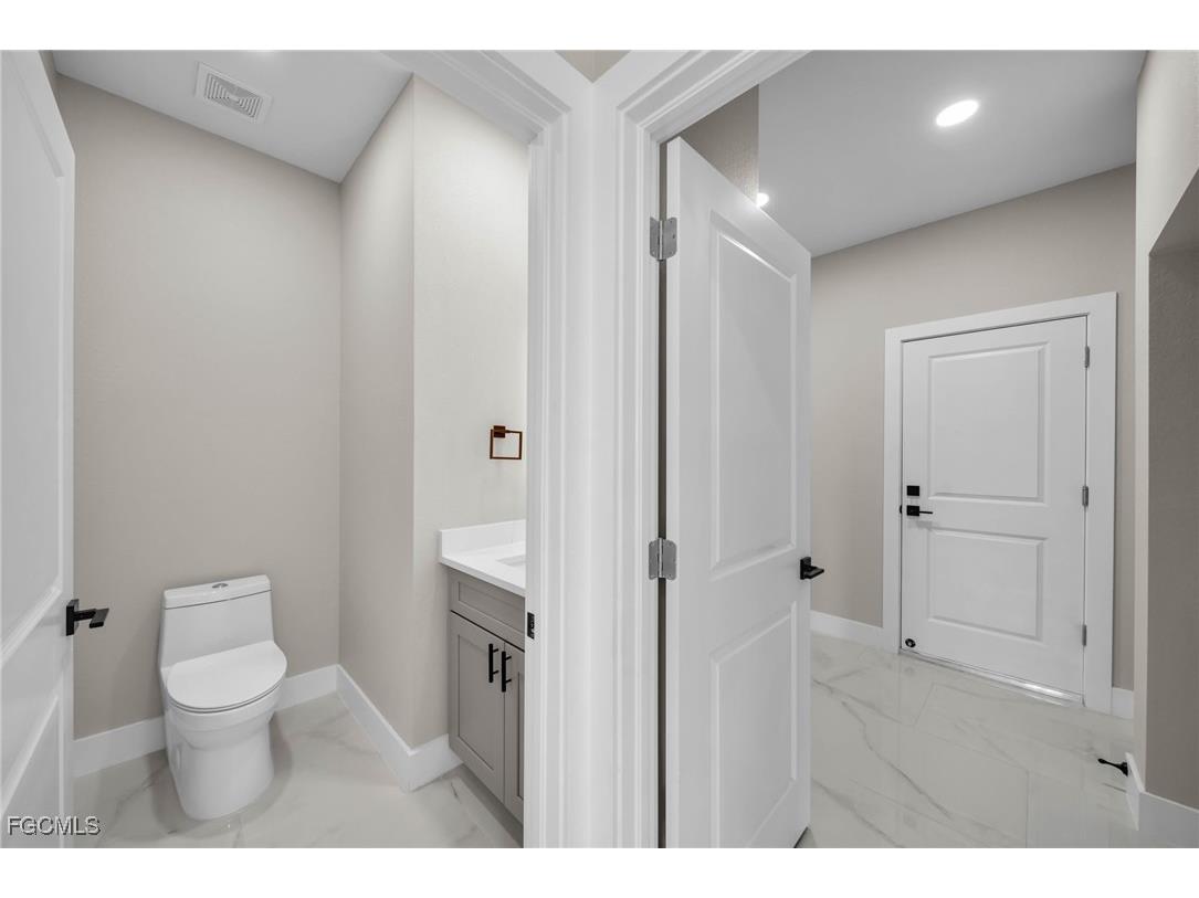 1204 Flora Avenue N Lehigh Acres FL 33971 2025012258 image15