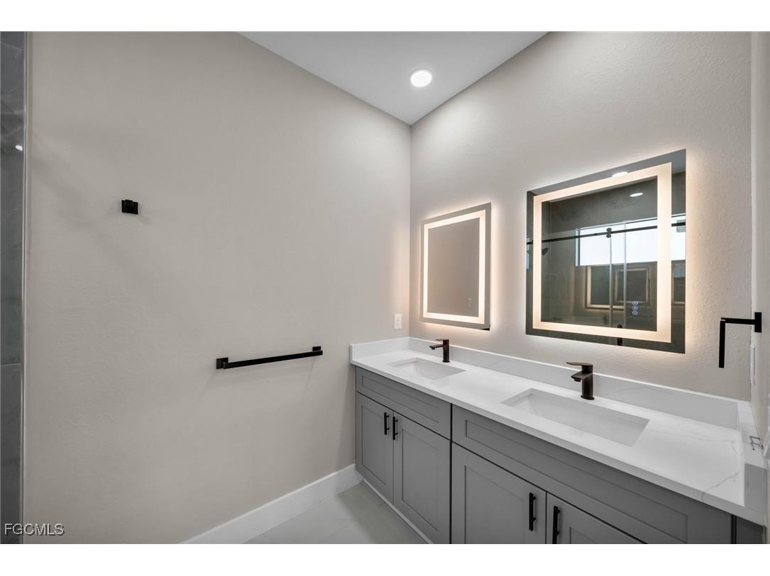 1204 Flora Avenue N Lehigh Acres FL 33971 2025012258 image25