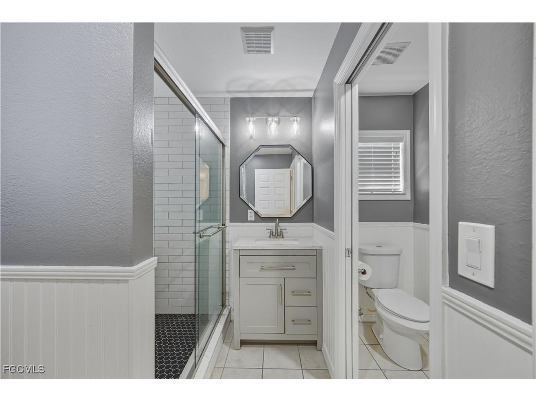 1204 NE 10th Terrace Cape Coral FL 33909 2025018123 image11