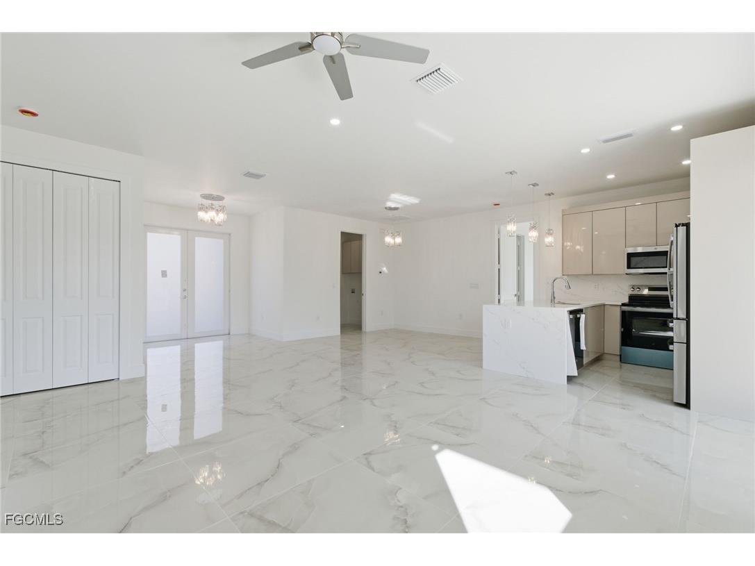 1204 NE 19th Terrace Cape Coral FL 33909 2025022223 image10