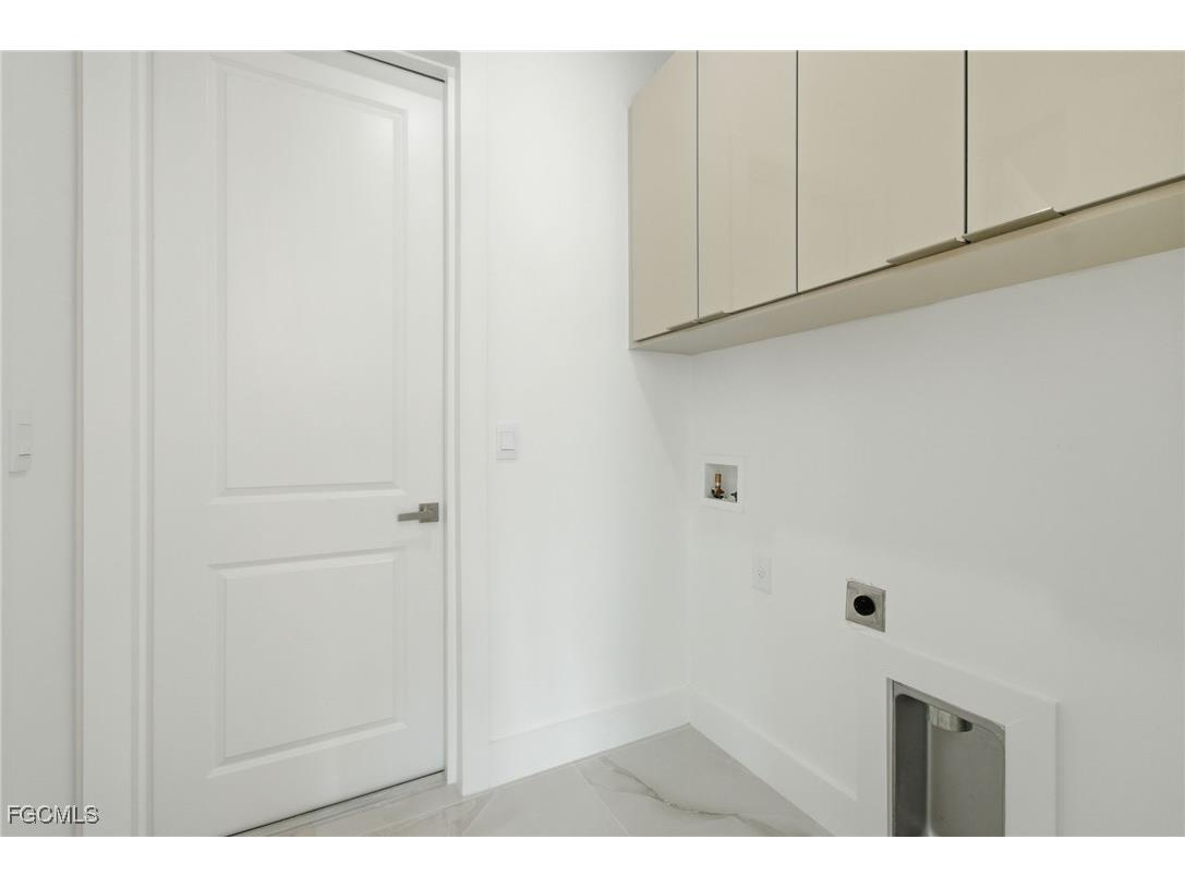 1204 NE 19th Terrace Cape Coral FL 33909 2025022223 image20