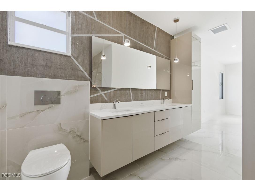 1204 NE 19th Terrace Cape Coral FL 33909 2025022223 image28