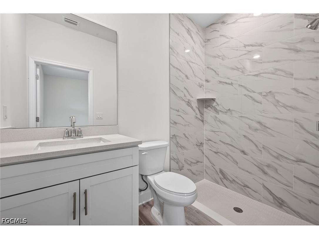 1204 NW 19th Street Cape Coral FL 33993 2026024185 image24