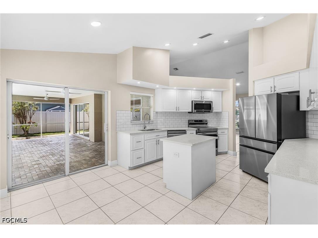 1204 SE 5th Terrace Cape Coral FL 33990 2026019507 image22
