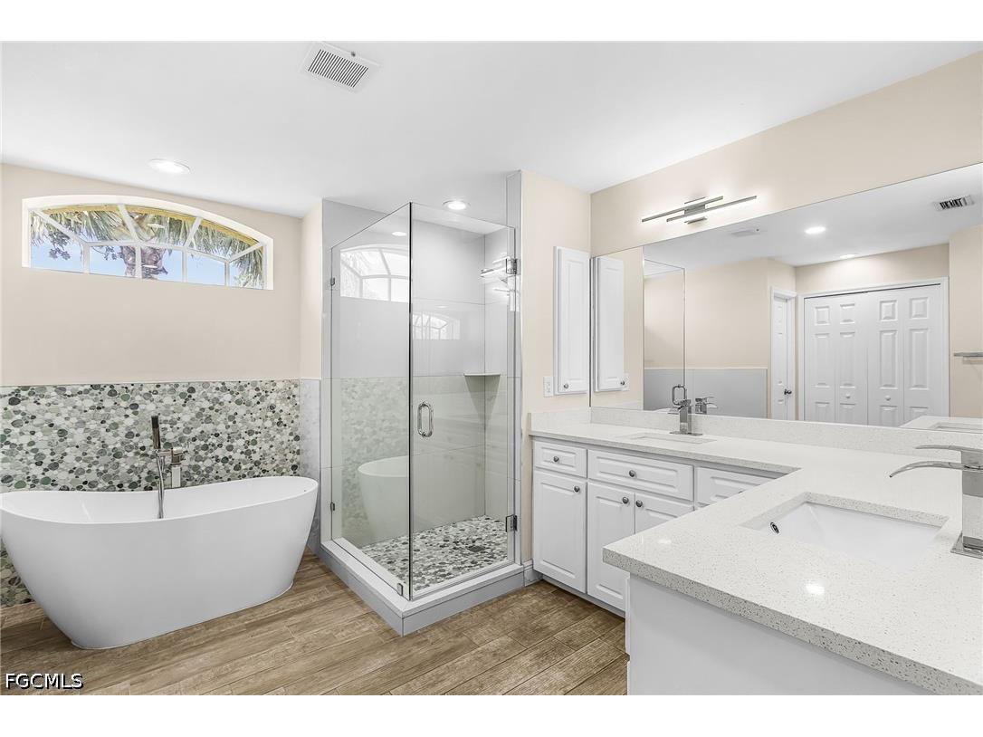 1204 SE 5th Terrace Cape Coral FL 33990 2026019507 image29