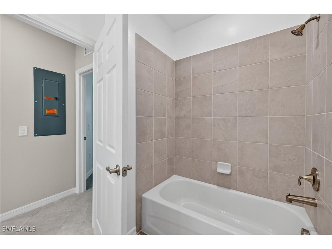 12041 Santaluz Drive #102 Fort Myers FL 33913 225080732 image18