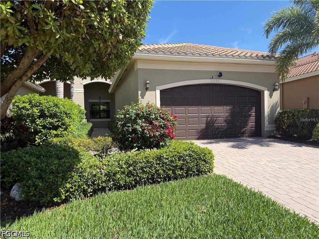 12048 Five Waters Circle Fort Myers FL 33913 2026028938 image1
