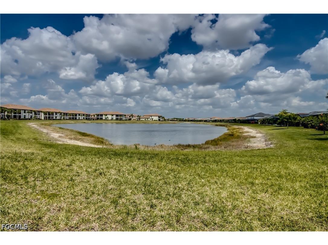 12048 Hawthorn Lake Drive #101 Fort Myers FL 33913 2026014381 image33