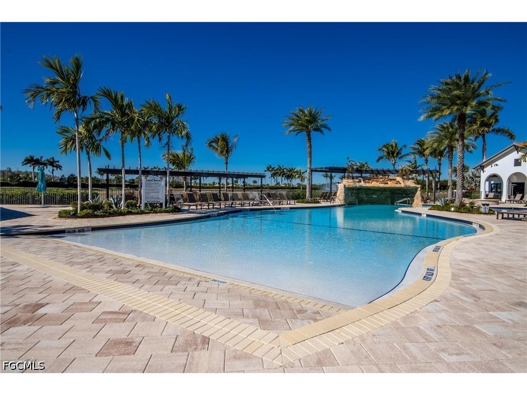 12048 Hawthorn Lake Drive #101 Fort Myers FL 33913 2026014381 image37