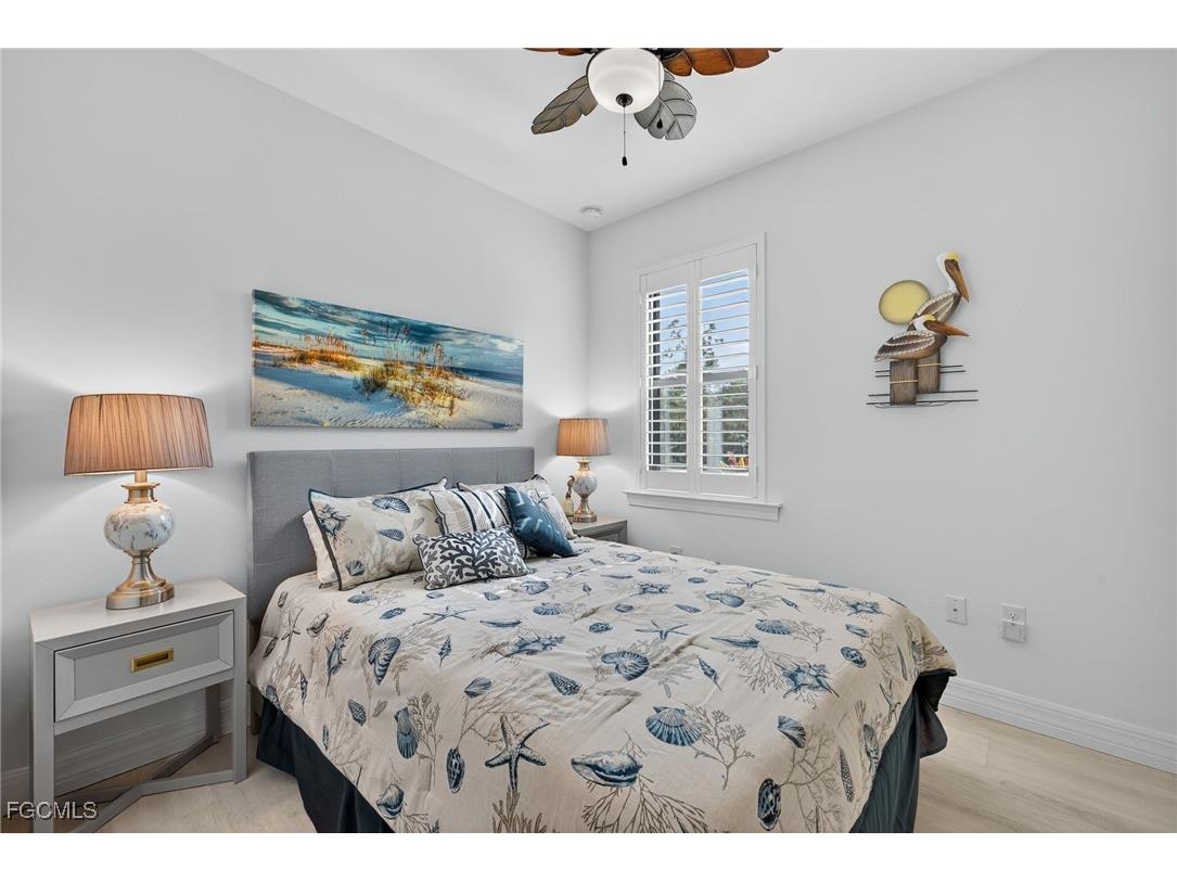 12048 Moorhouse Place Fort Myers FL 33913 2025026233 image17