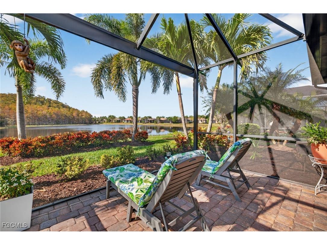 12048 Moorhouse Place Fort Myers FL 33913 2025026233 image23