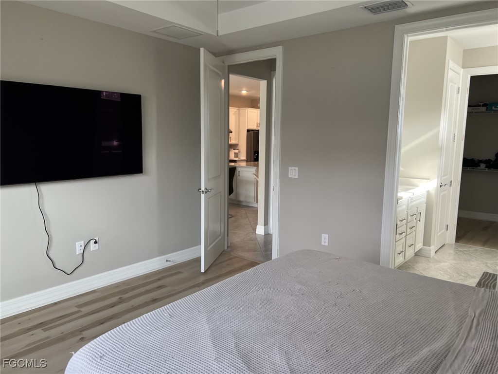 12048 Westmoreland Way Fort Myers FL 33913 2025021950 image16