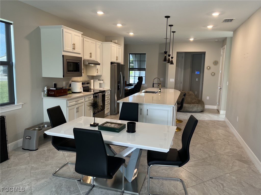 12048 Westmoreland Way Fort Myers FL 33913 2025021950 image7