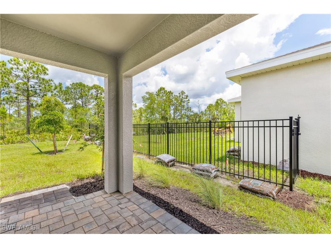 1205 Brooklands Drive Fort Myers FL 33905 226002304 image17