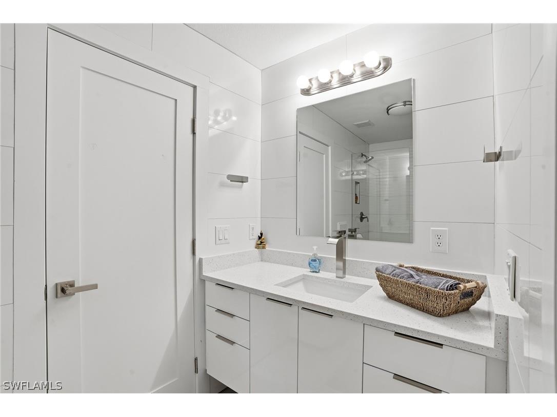 1205 Caloosa Drive Fort Myers FL 33901 226007020 image27