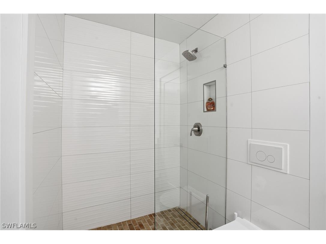 1205 Caloosa Drive Fort Myers FL 33901 226007020 image28