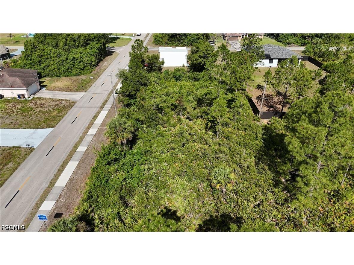 1205 E 6th Street Lehigh Acres FL 33972 2026021080 image4