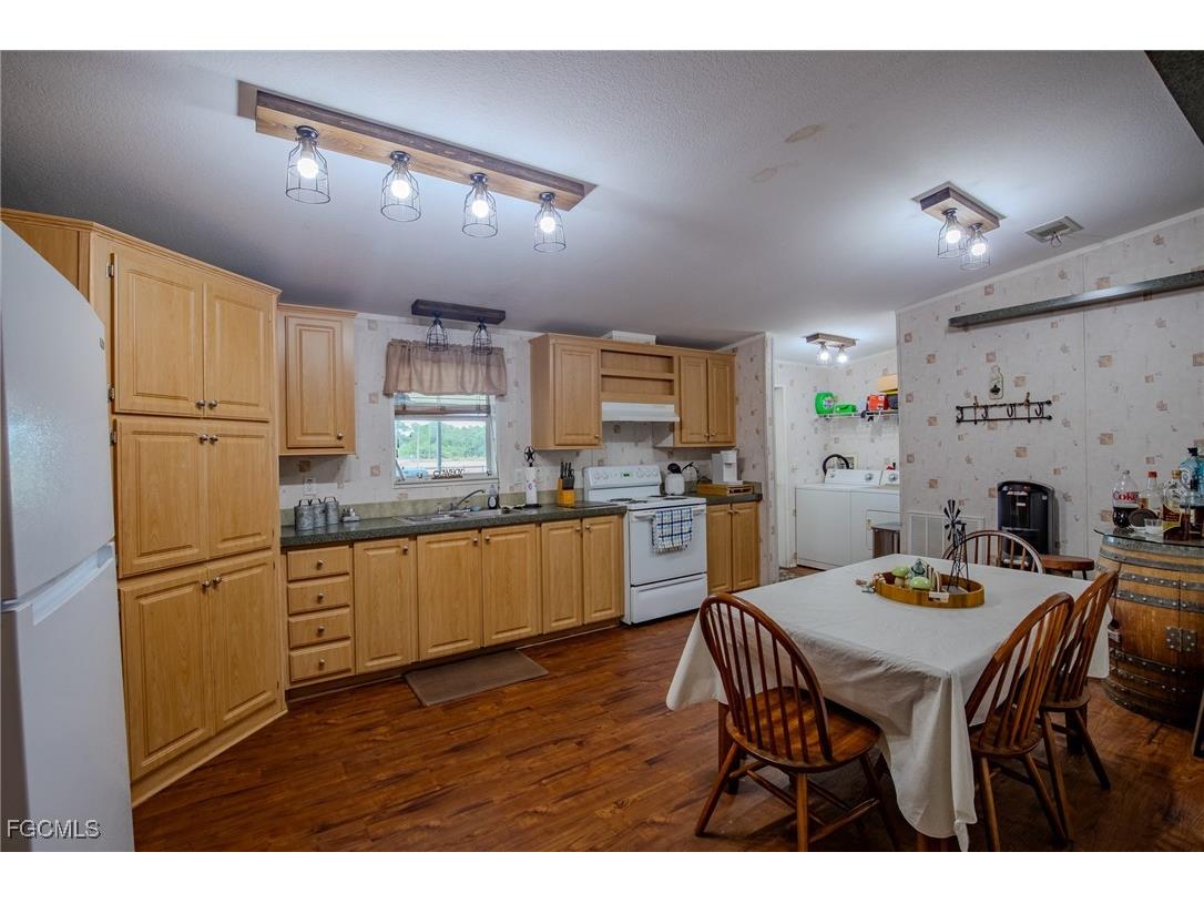 1205 Inverness Avenue Clewiston FL 33440 2025004402 image10