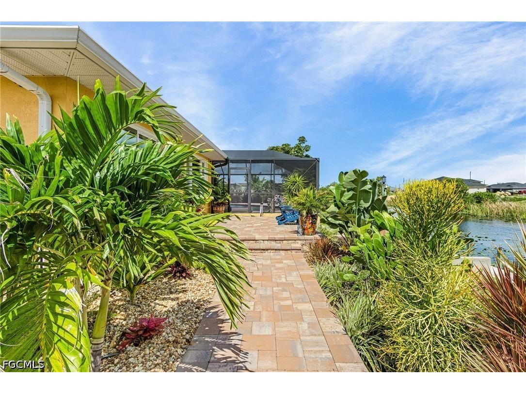 1205 NE 11th Terrace Cape Coral FL 33909 2026025460 image10