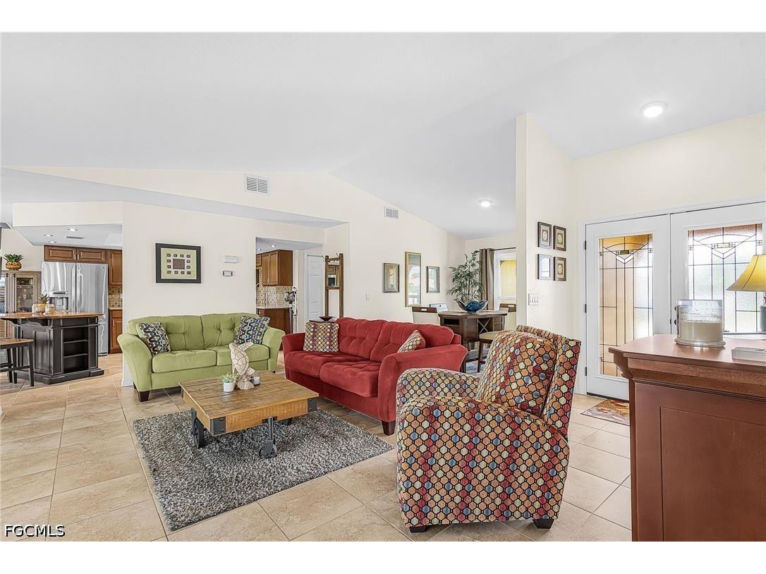 1205 NE 11th Terrace Cape Coral FL 33909 2026025460 image24