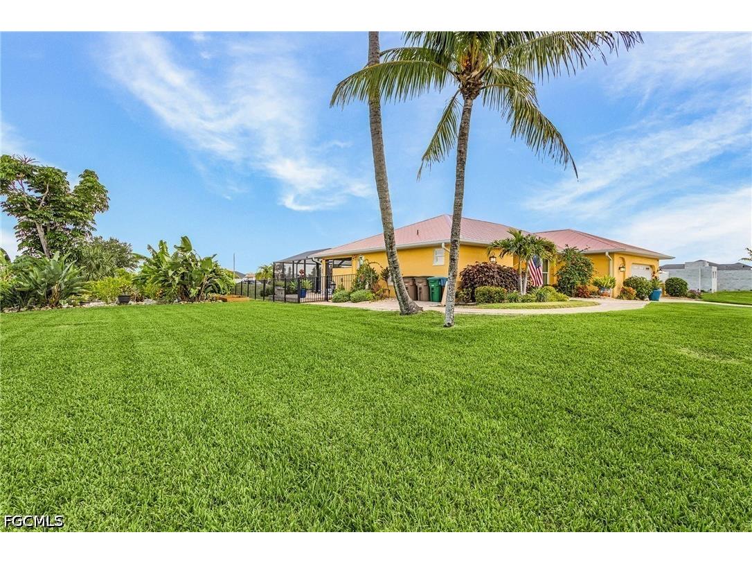 1205 NE 11th Terrace Cape Coral FL 33909 2026025460 image4