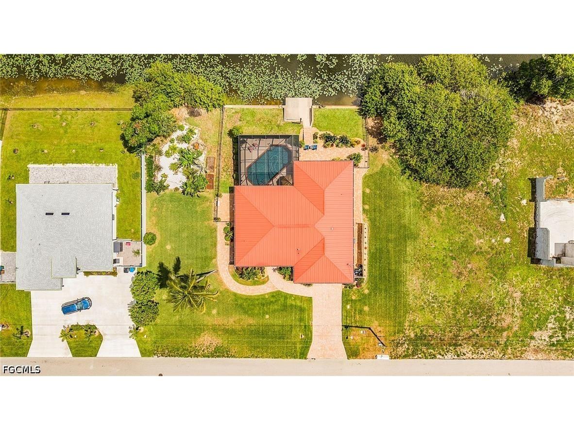 1205 NE 11th Terrace Cape Coral FL 33909 2026025460 image8
