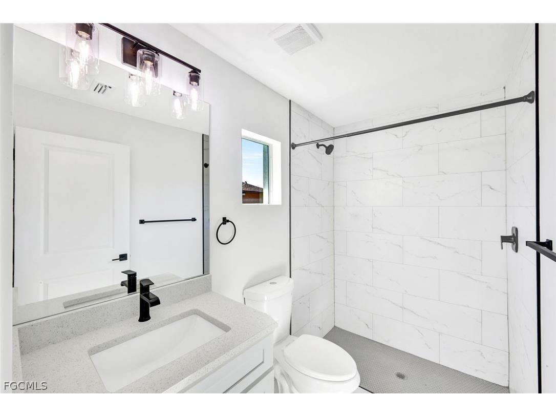 1205 NE 12th Street Cape Coral FL 33909 2026013879 image22