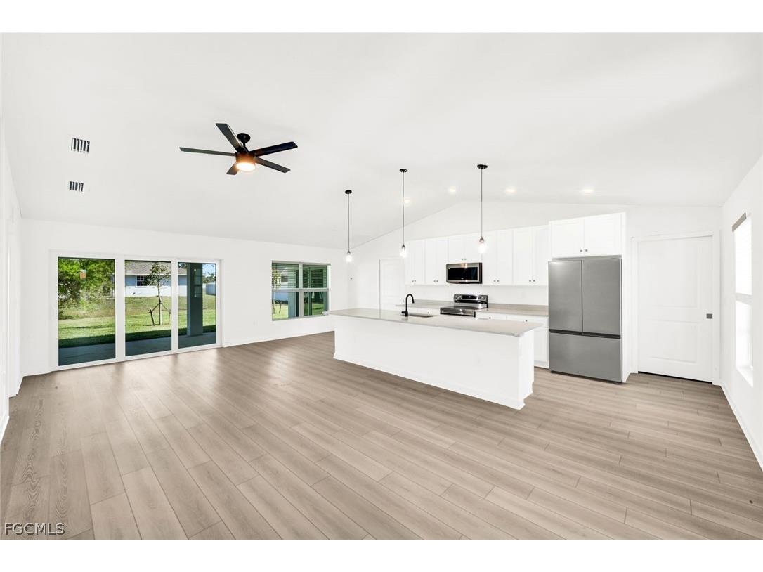 1205 NE 12th Street Cape Coral FL 33909 2026013879 image4