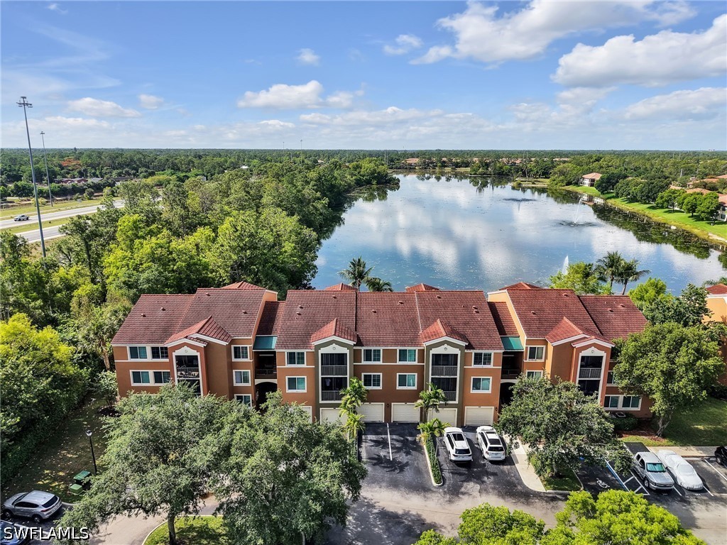 1205 Reserve Way #302 Naples FL 34105 226019655 image1