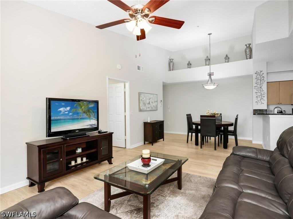 1205 Reserve Way #302 Naples FL 34105 226019655 image7