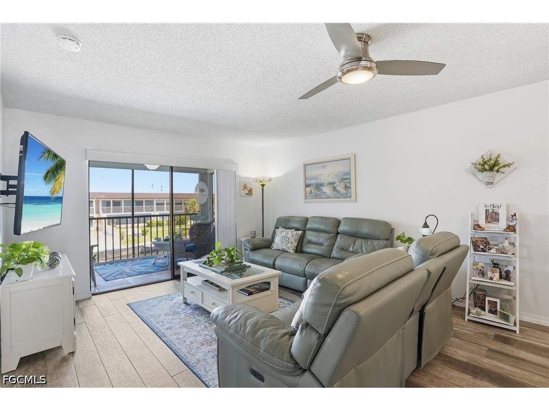 1205 SE 46th Lane #201 Cape Coral FL 33904 2026018010 image6