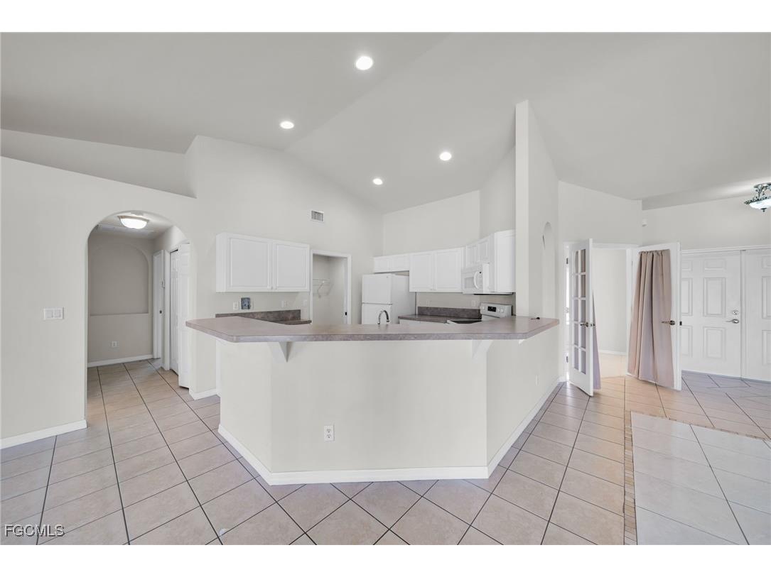 1205 SW 14th Terrace Cape Coral FL 33991 2025016118 image18