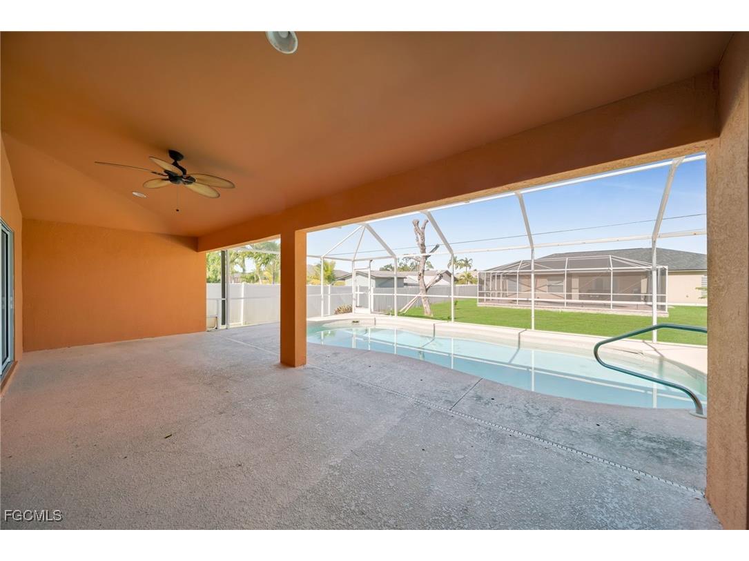 1205 SW 14th Terrace Cape Coral FL 33991 2025016118 image24