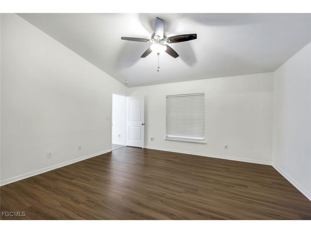 1205 SW 32nd Terrace Cape Coral FL 33914 2025023327 image16