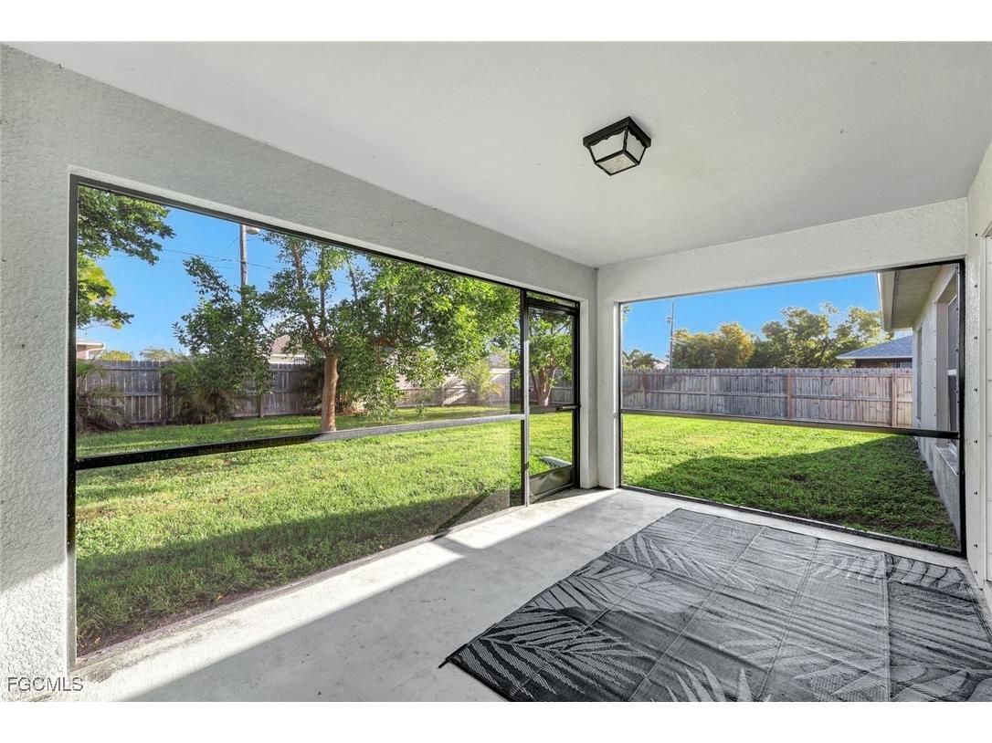 1205 SW 32nd Terrace Cape Coral FL 33914 2025023327 image4