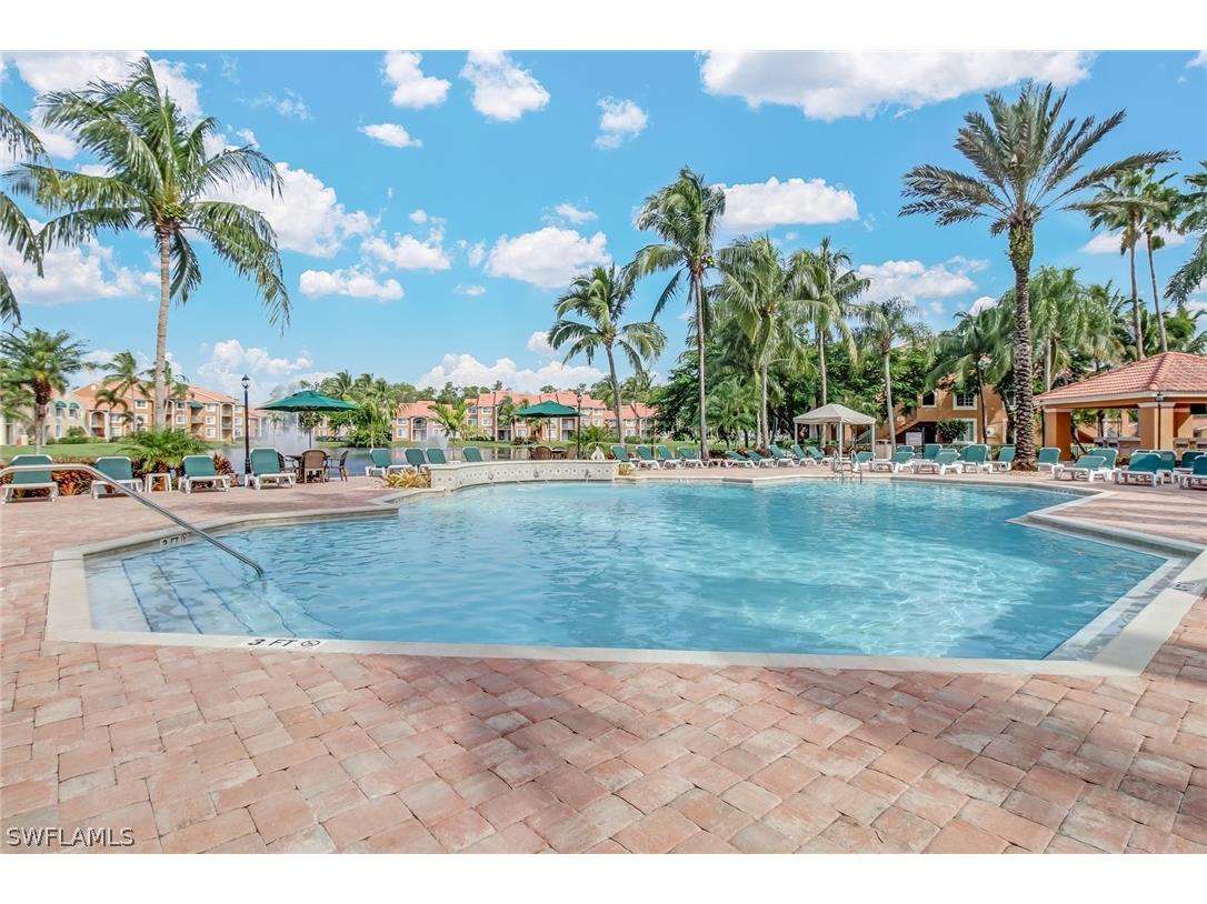 1205 Wildwood Lakes Boulevard #201 Naples FL 34104 226010865 image13