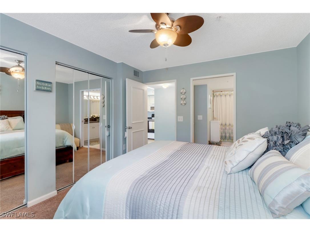 1205 Wildwood Lakes Boulevard #201 Naples FL 34104 226010865 image8