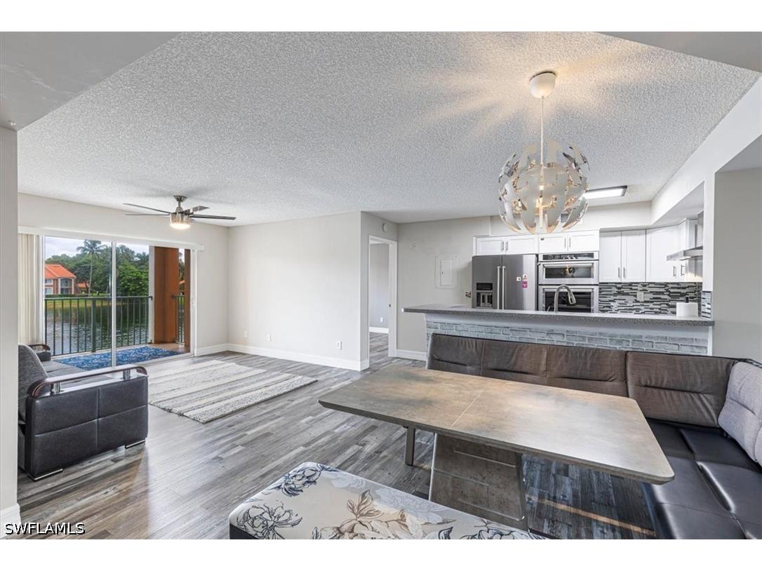 1205 Wildwood Lakes Boulevard #206 Naples FL 34104 226024872 image4