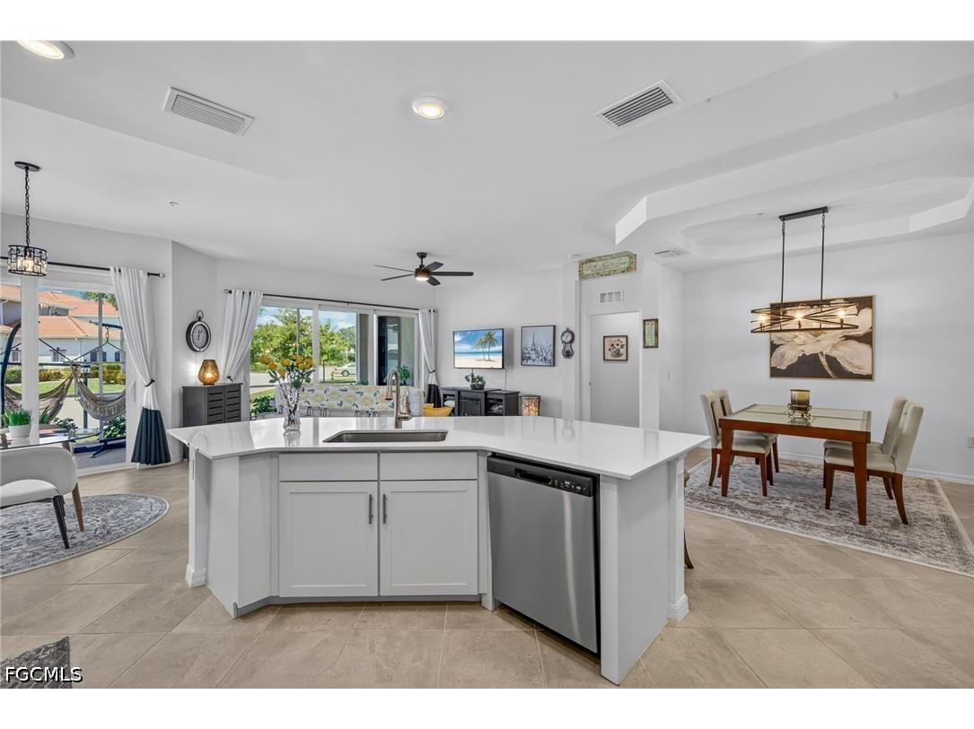 12050 Santaluz Drive #101 Fort Myers FL 33913 2026019841 image12