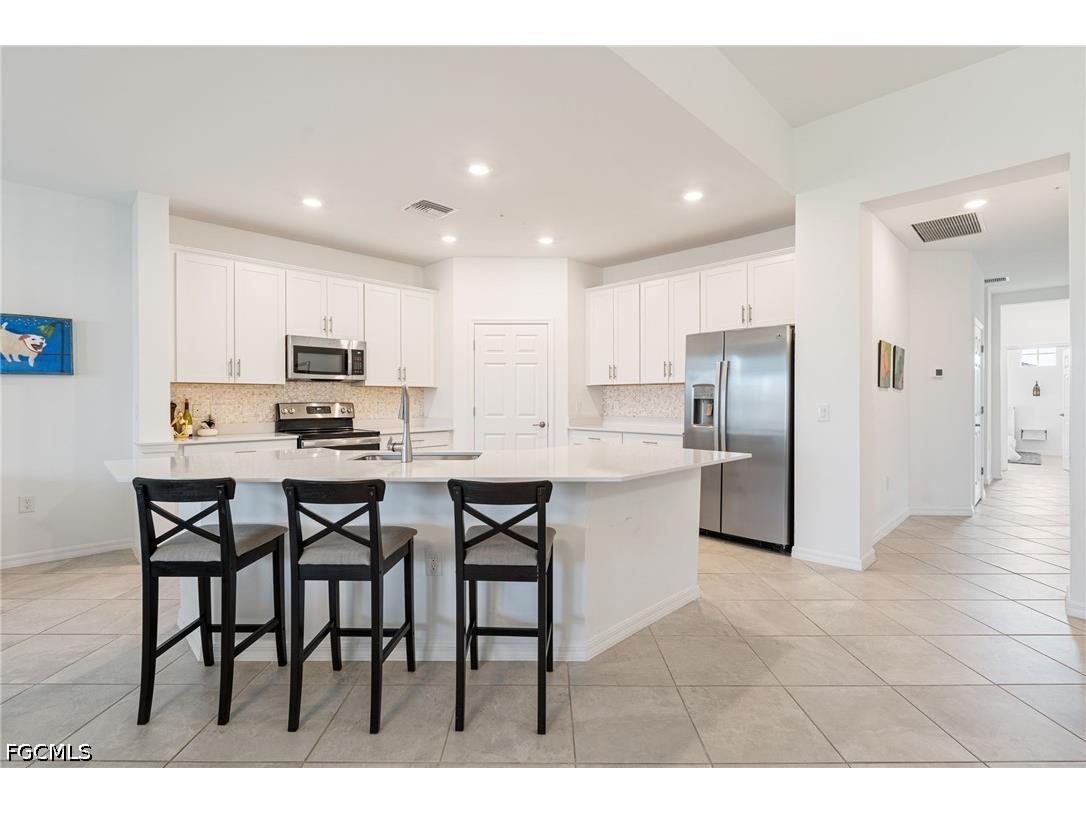 12050 Santaluz Drive #202 Fort Myers FL 33913 2026021352 image4